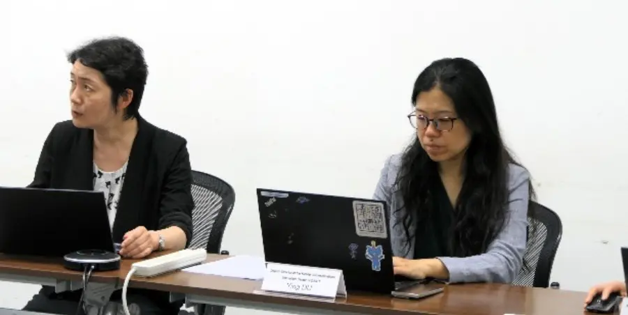 Ms. WANG, the Vice President of CAICT (Left) and Ms. DU, Deputy Director of the Mobile Communications Innovation Center, CAICT (Right)