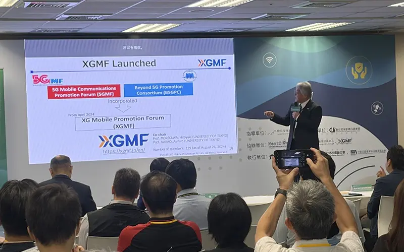 Dr. Morio Toyoshima delivering his presentation