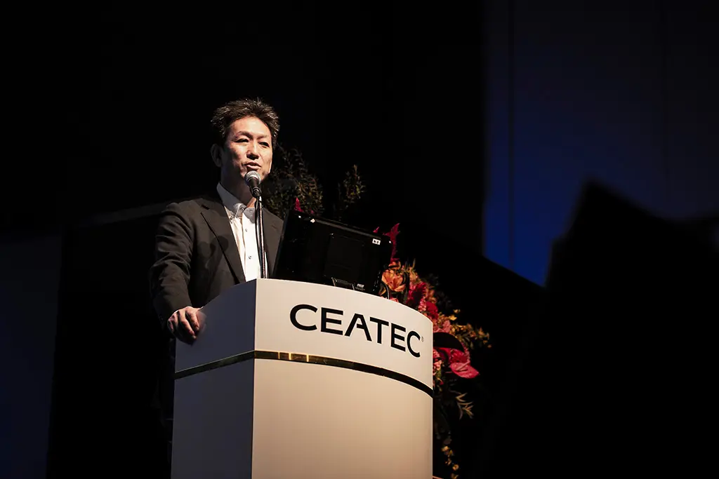 鉄道総合技術研究所　中村氏